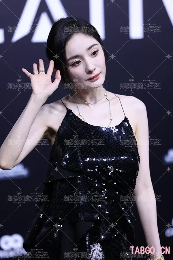 杨幂GQ红毯
