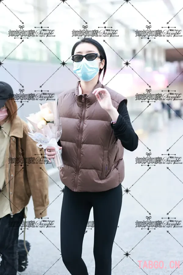 【已出】赵小棠pek到达