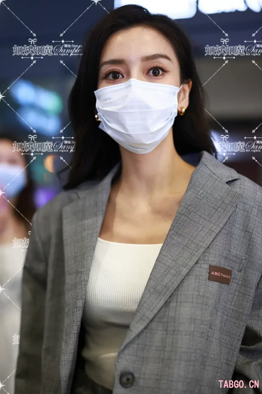 baby录制衣服SHA出发（戴口罩部分）