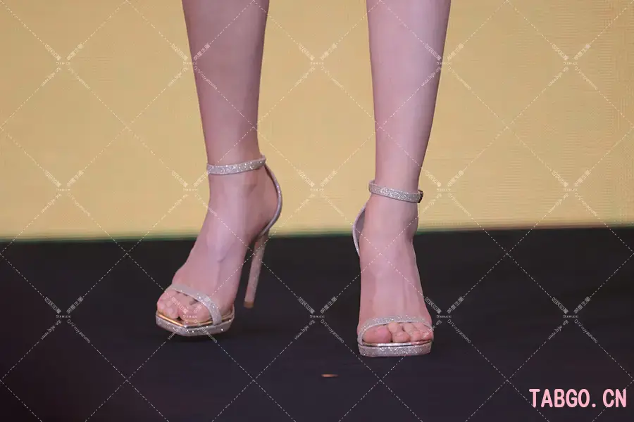 【已出】赵露思乐事站台