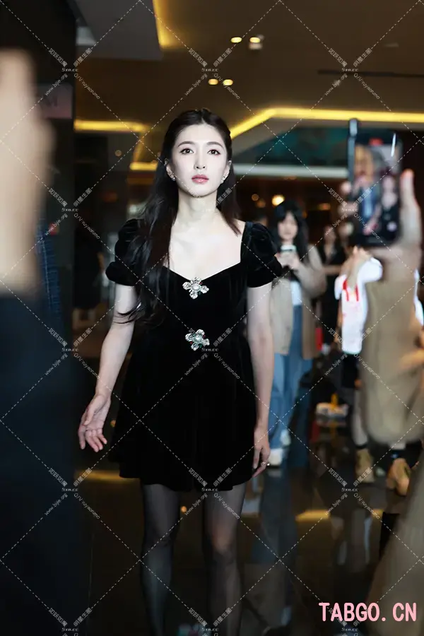 【已出】江疏影HI6上班 黑丝~