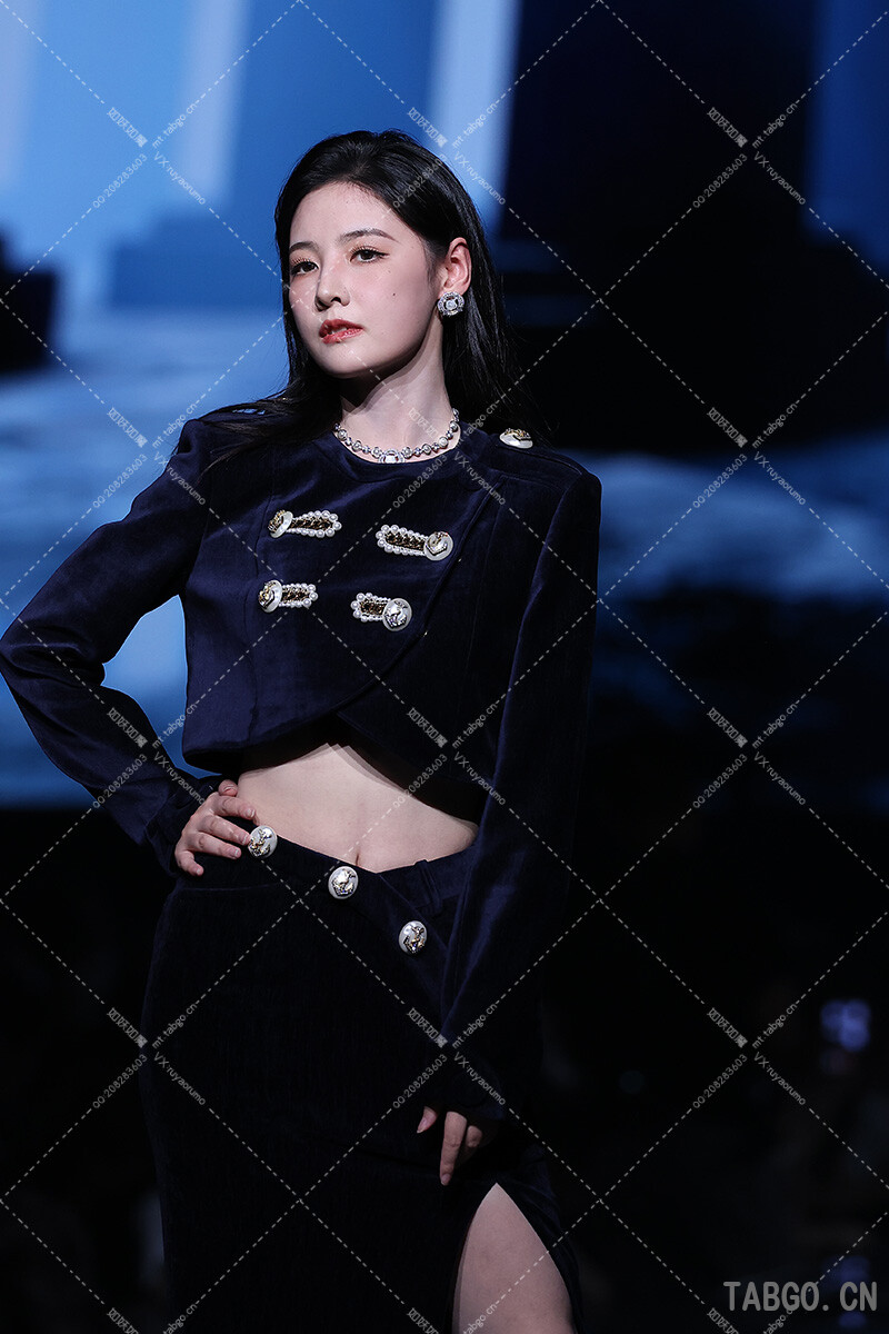 【已出】赵粤风尚大典嘉宾走T台黑色（双角度）