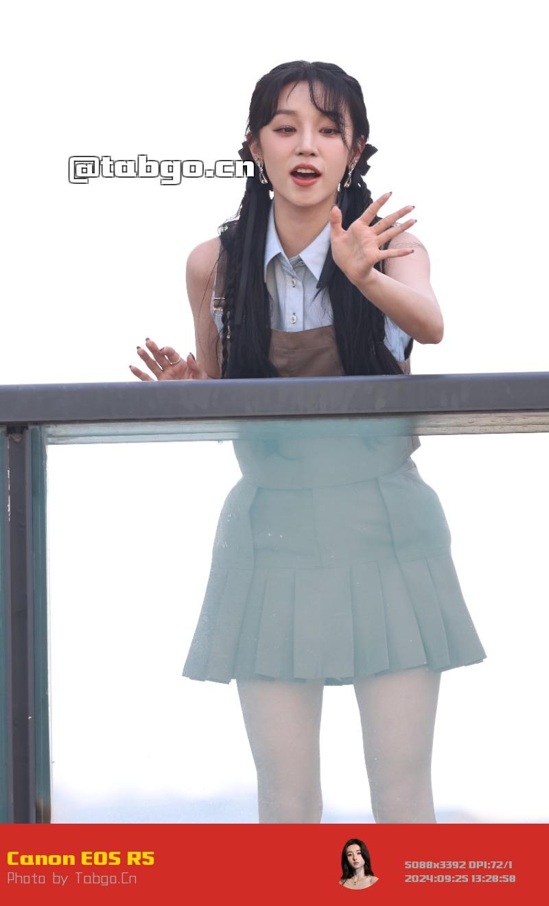 【已出】宋雨琦好六上班