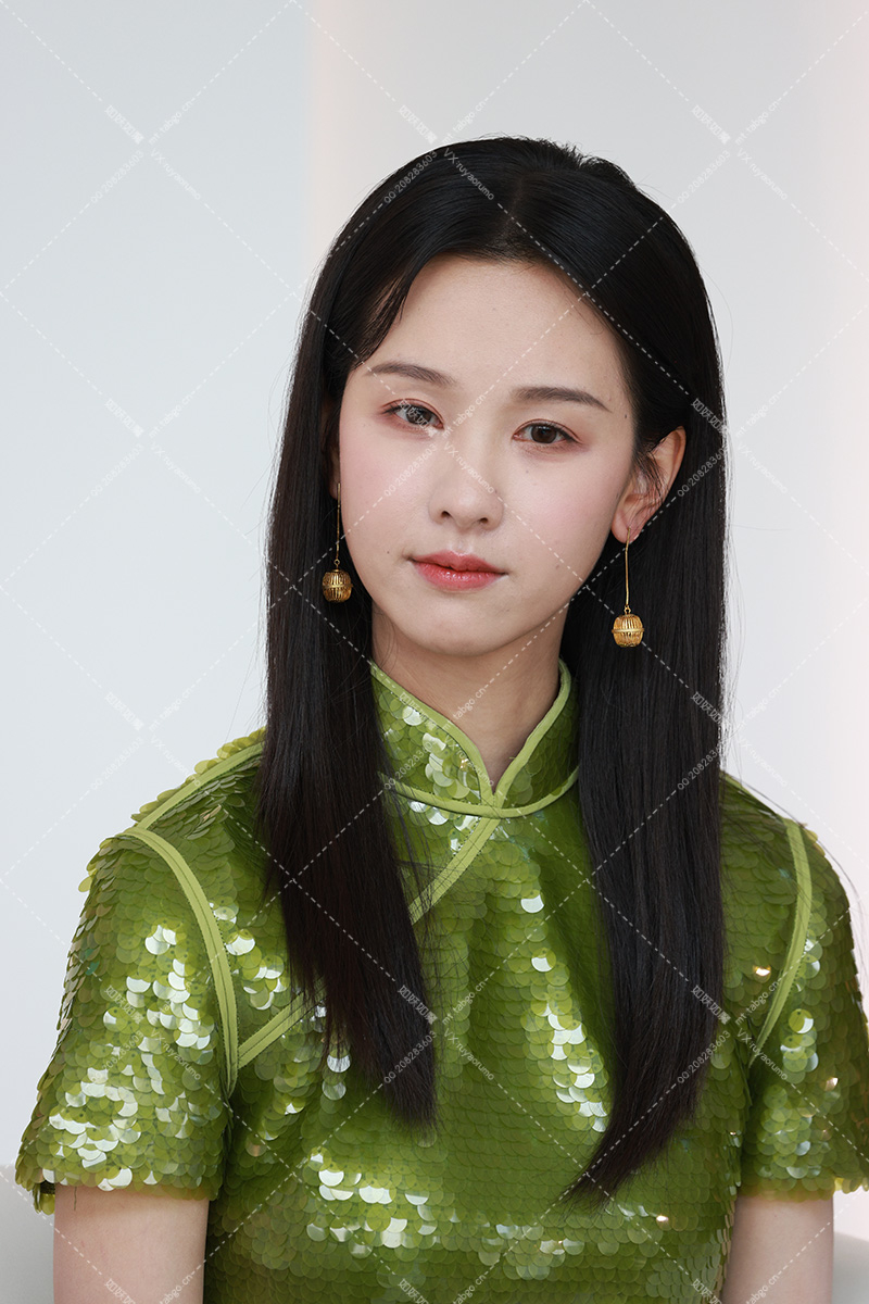 陈都灵
