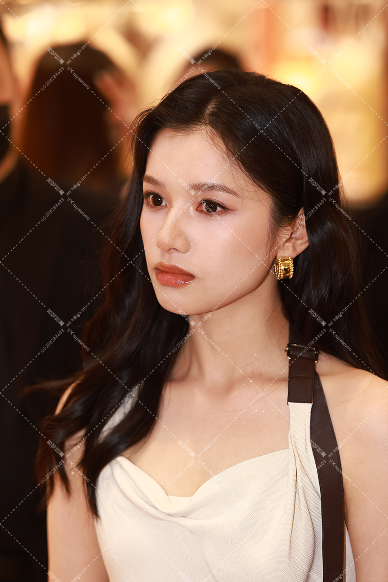 张婧怡