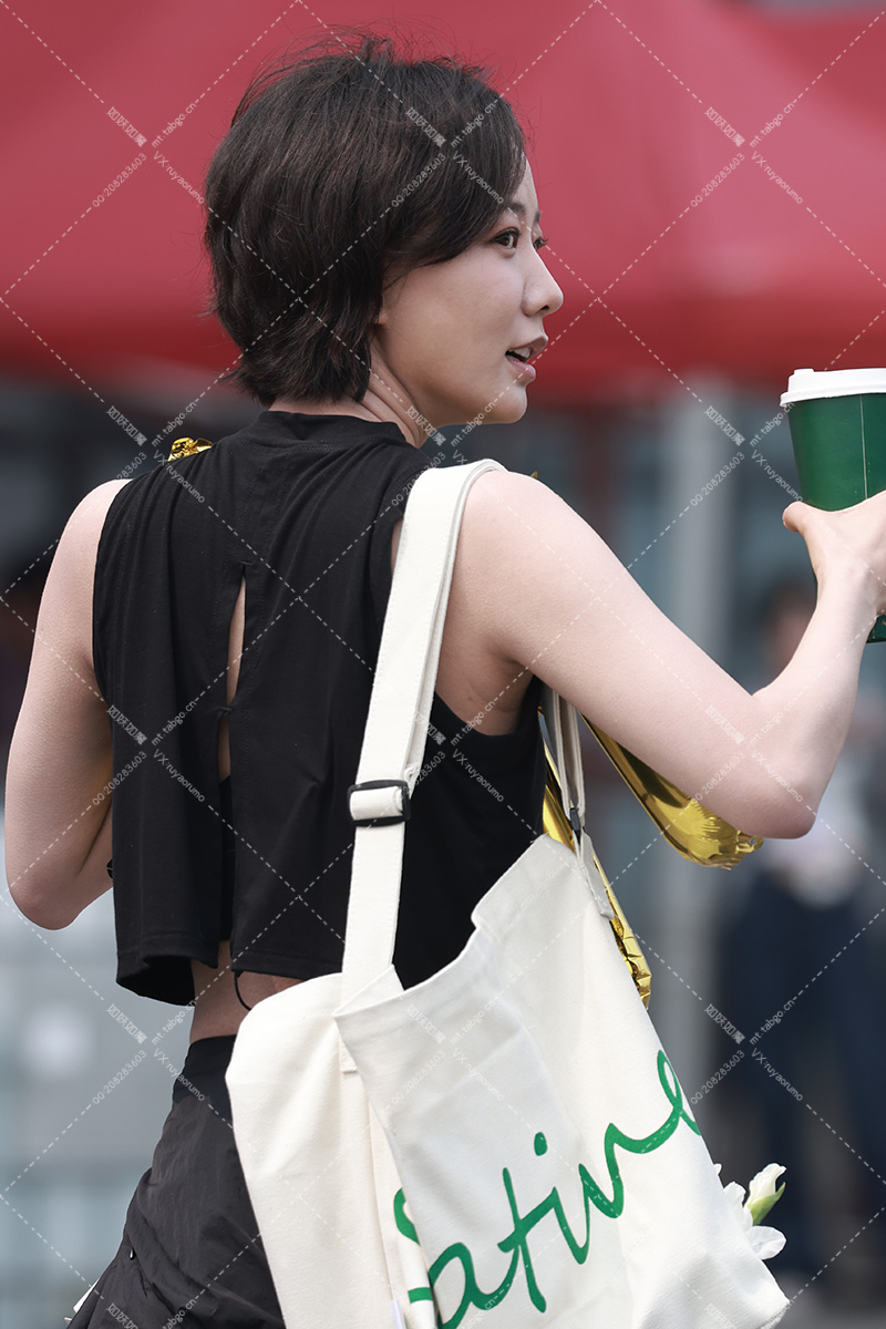 王珞丹 (3).jpg