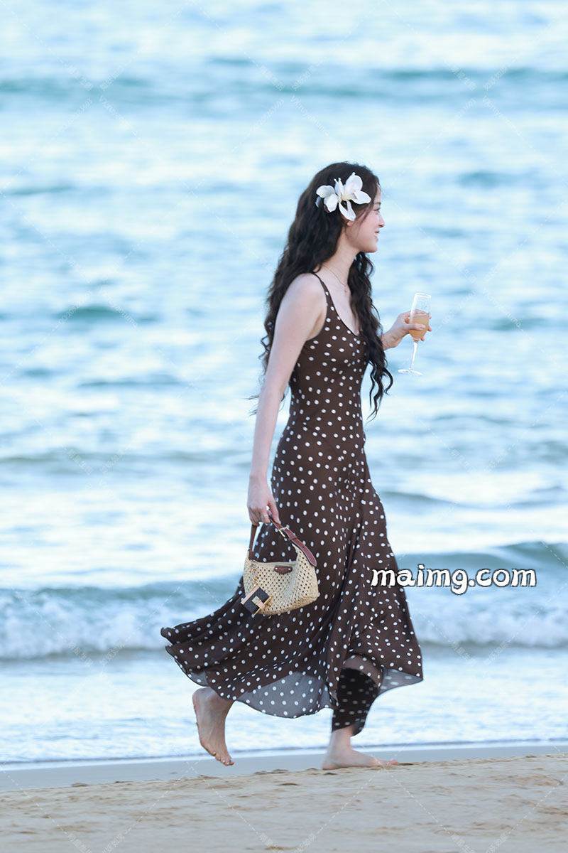 【已出】欧阳娜娜 vogue外拍二