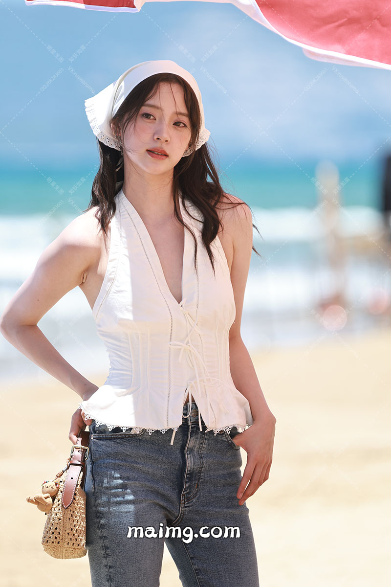 【已出】欧阳娜娜 vogue外拍1