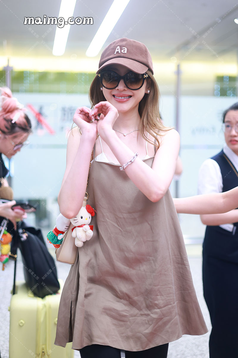 如妖如魔预览（maimg.com）_20250818T163430534Z.jpg