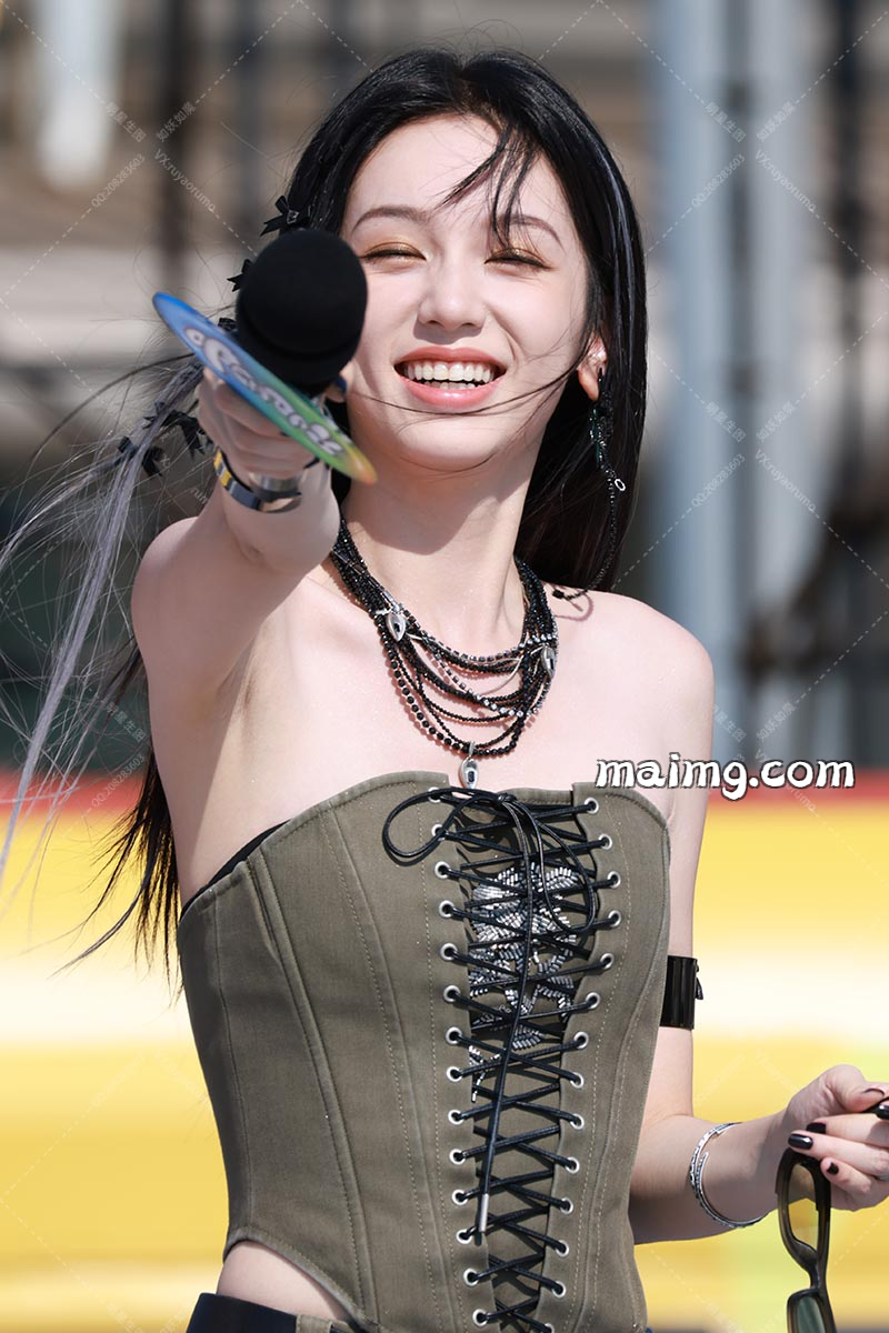 如妖如魔预览（maimg.com）_20250821T075310134Z.jpg
