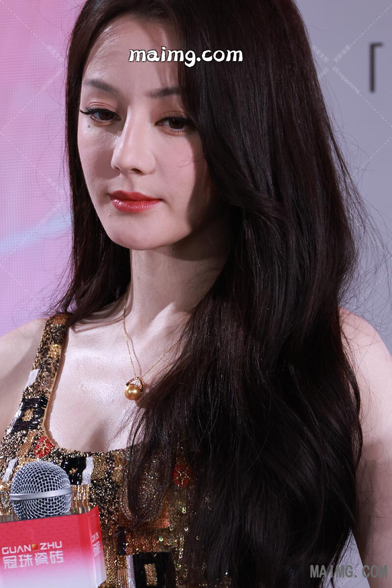 如妖如魔预览（maimg.com）_20250825T081502090Z.jpg