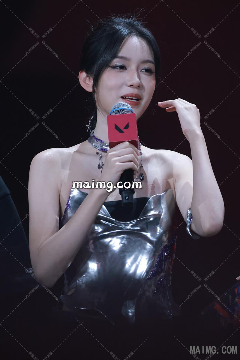 如妖如魔预览（maimg.com）_20250825T183538130Z.jpg