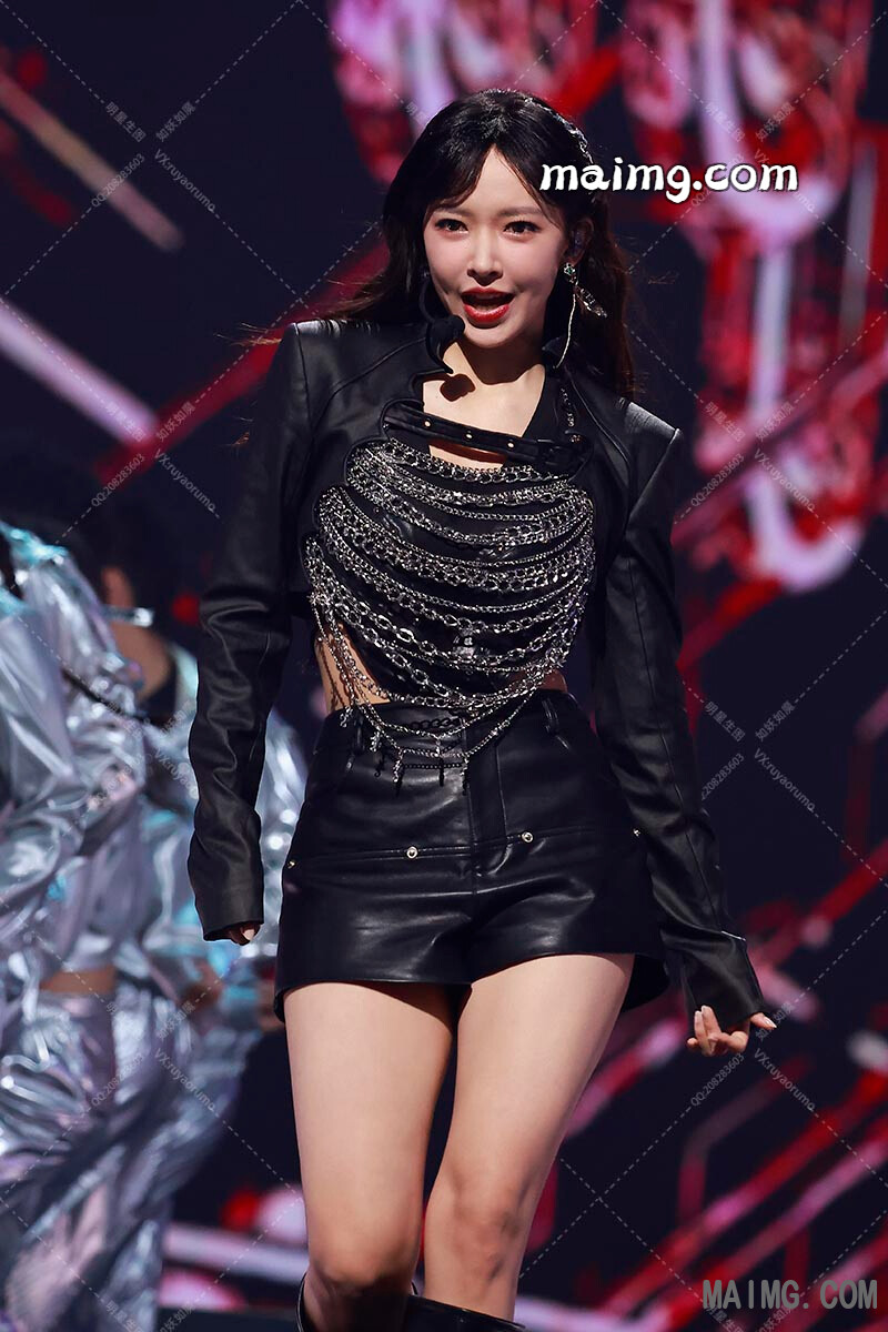 如妖如魔预览（maimg.com）_20250830T191109256Z.jpg