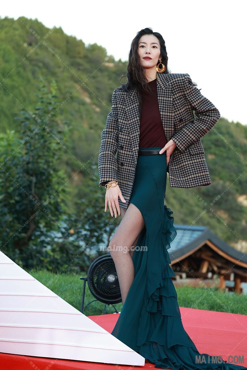 如妖如魔预览（maimg.com）_20250909T17141_4.jpeg
