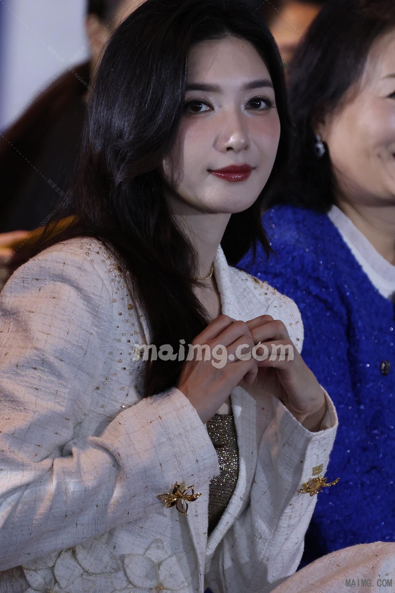 【已出】江疏影 西安万象城NAERSI限时主题店