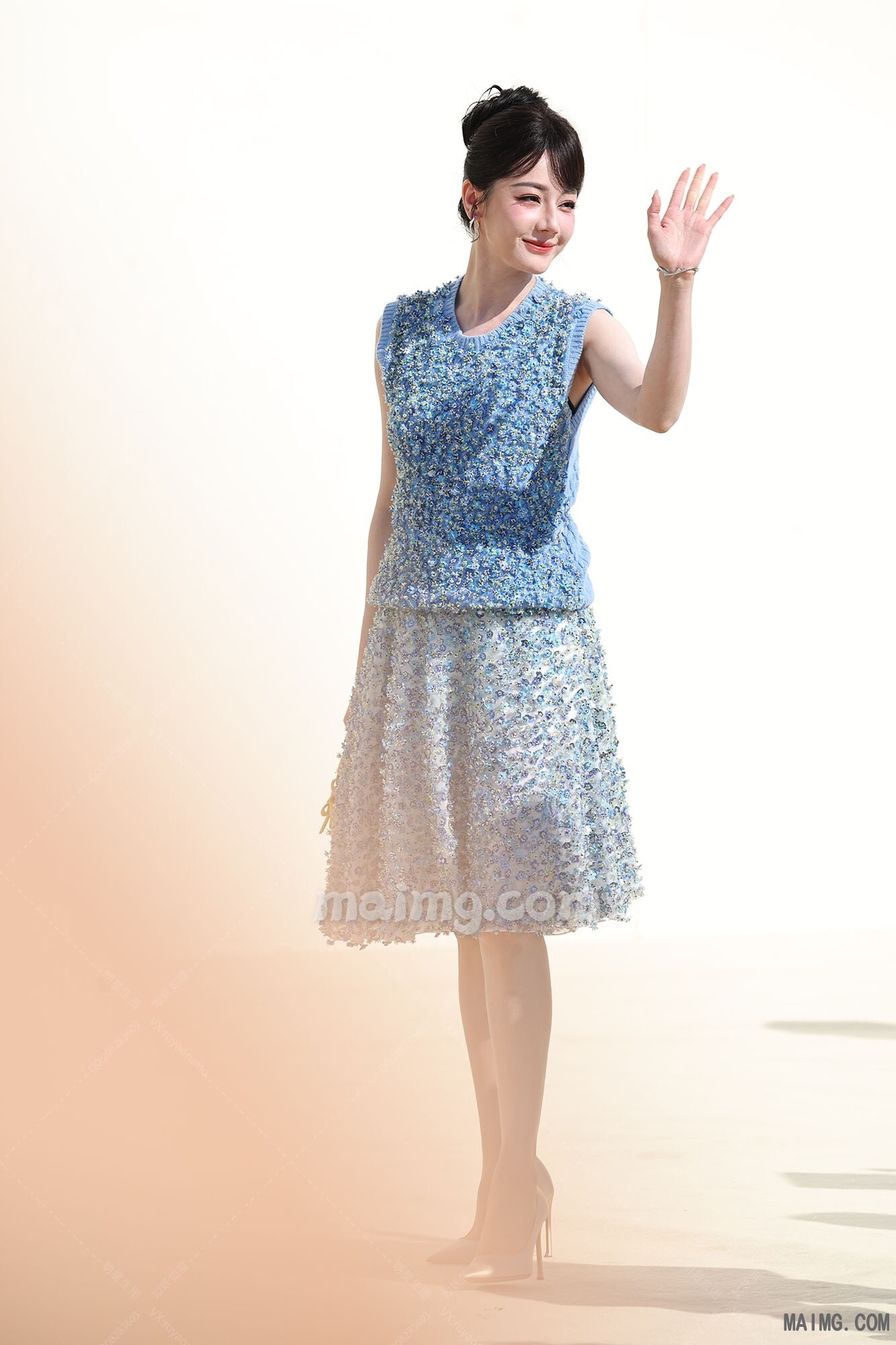 如妖如魔预览（maimg.com）_20251002T22002_1.jpeg