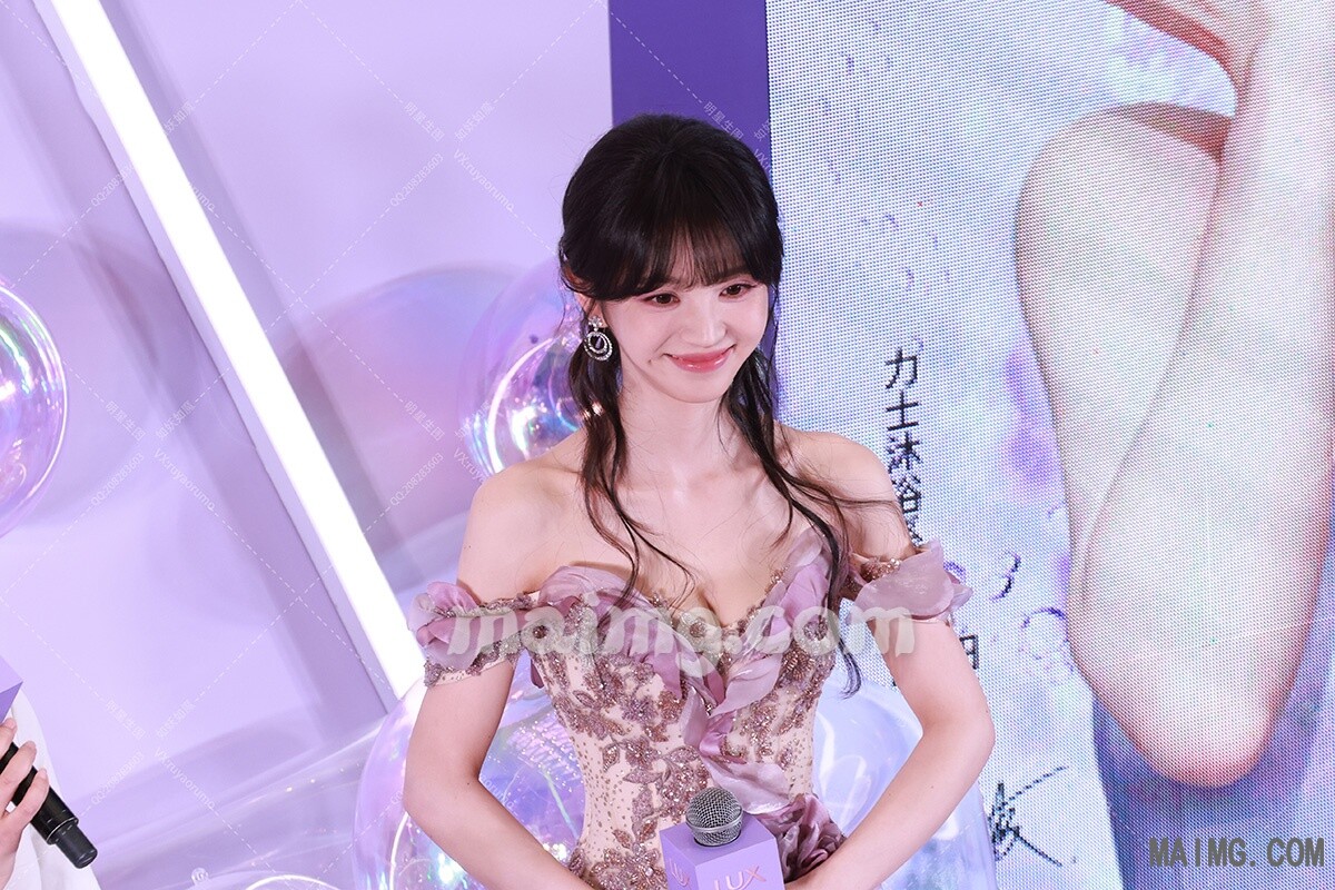 如妖如魔预览（maimg.com）_20251012T18372_2.jpeg