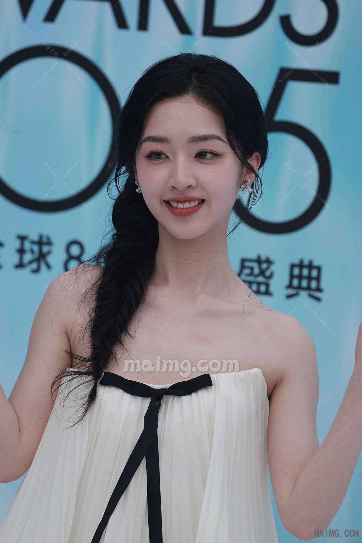 邓恩熙 elle红毯