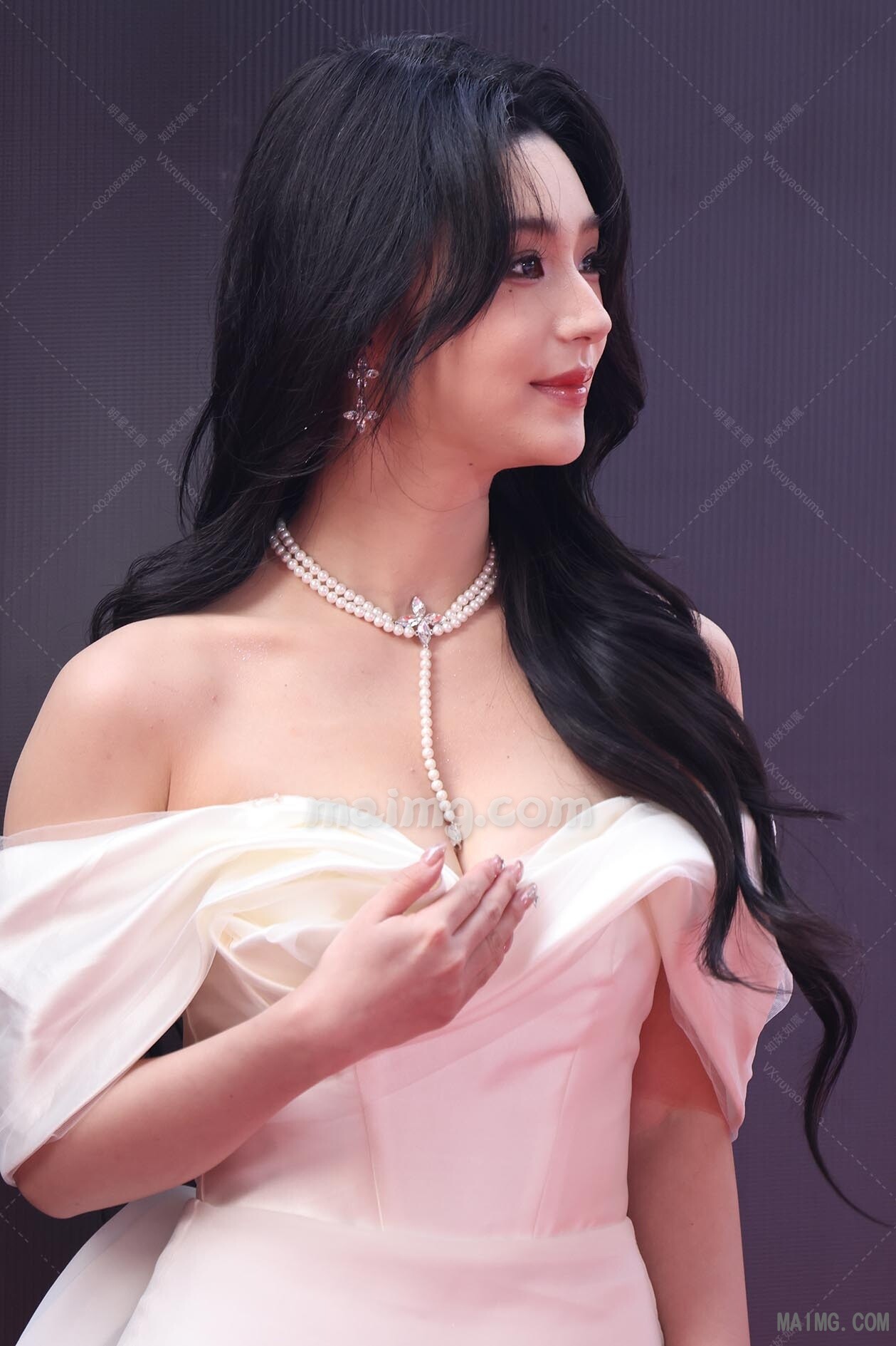 【已出】胡亦瑶文荣奖红毯