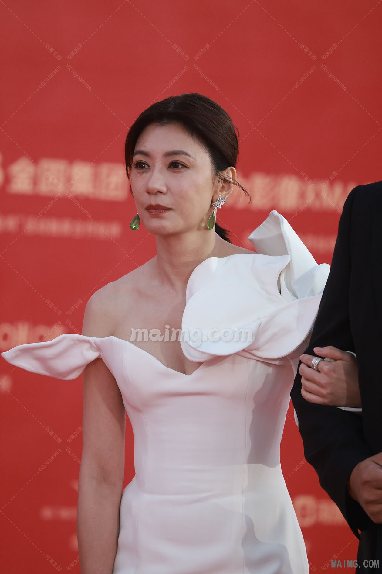 蒋静雯 金鸡闭幕红毯