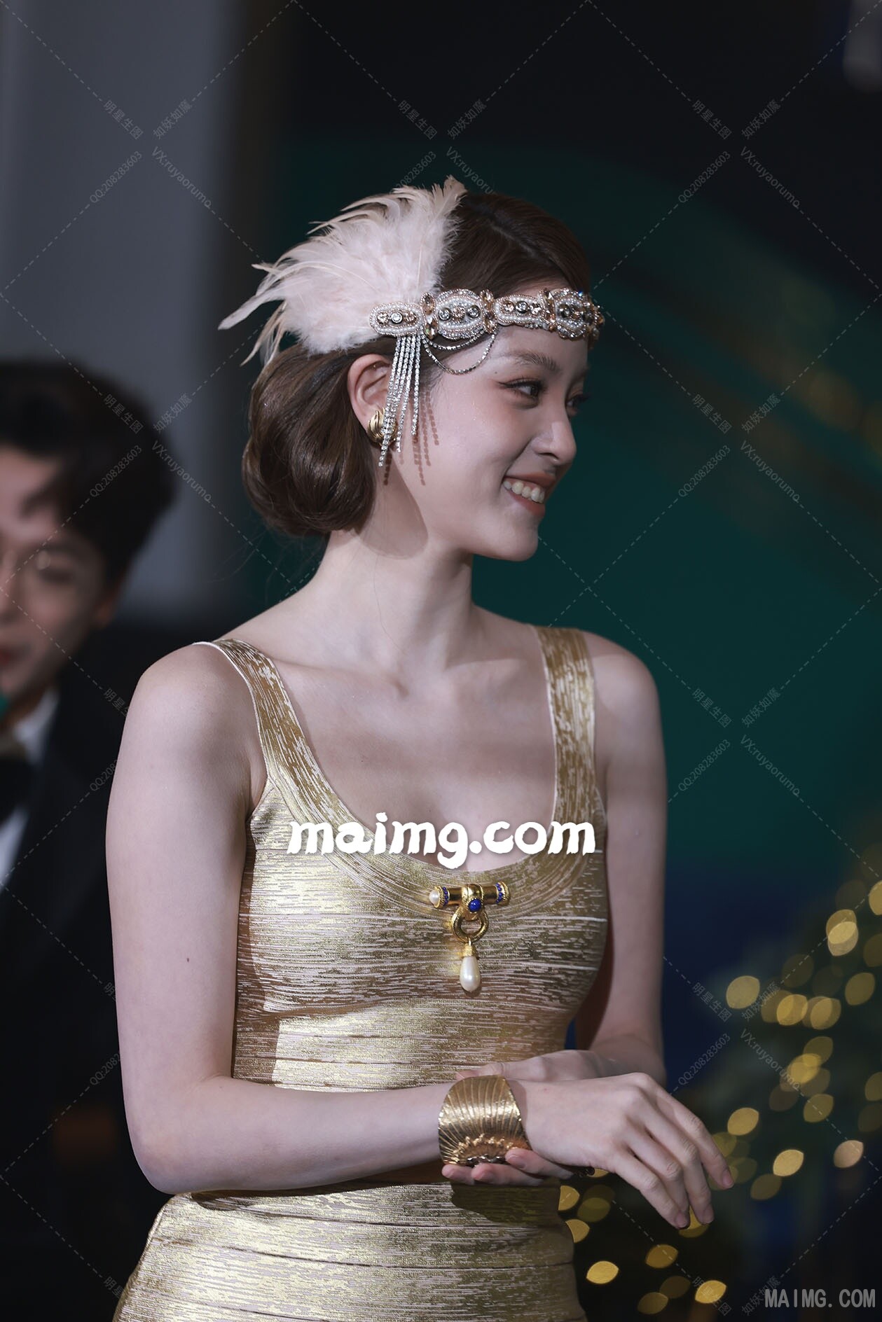 欧阳娜娜海蓝之谜站台