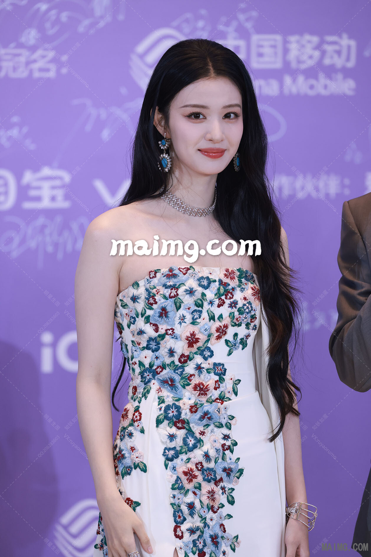 【已出】王楚然 爱奇艺尖叫之夜红毯 