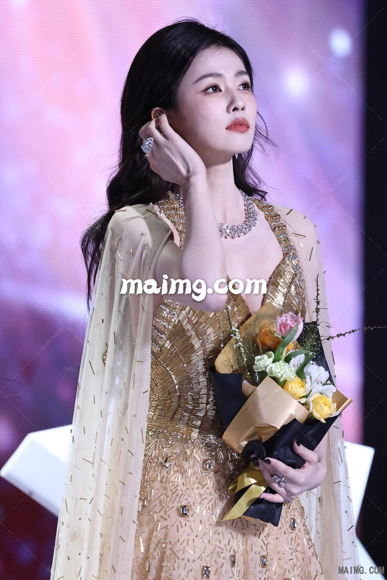 白鹿 爱奇艺尖叫之夜内场