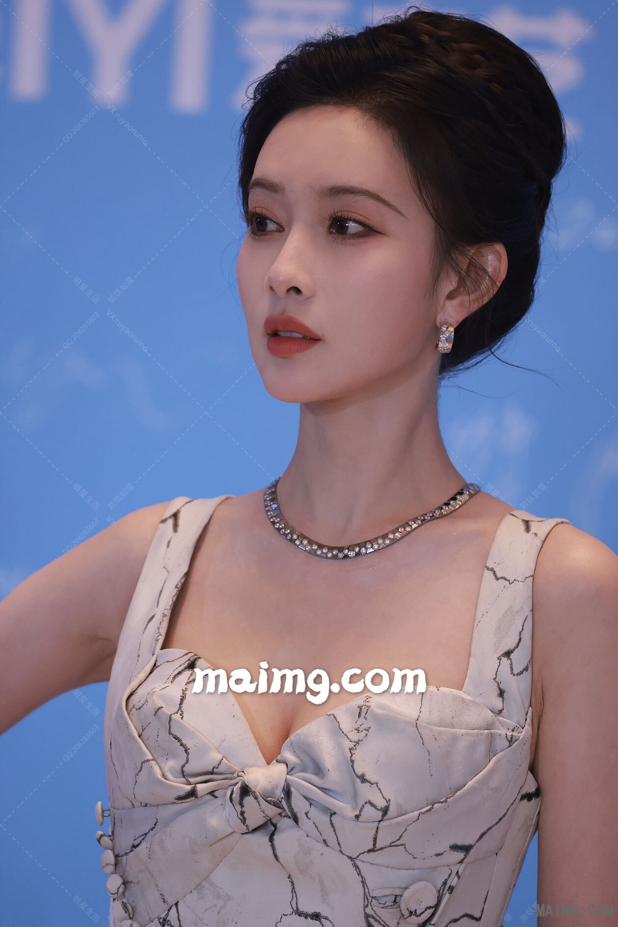 【已出】孟子义 爱奇艺尖叫夜红毯