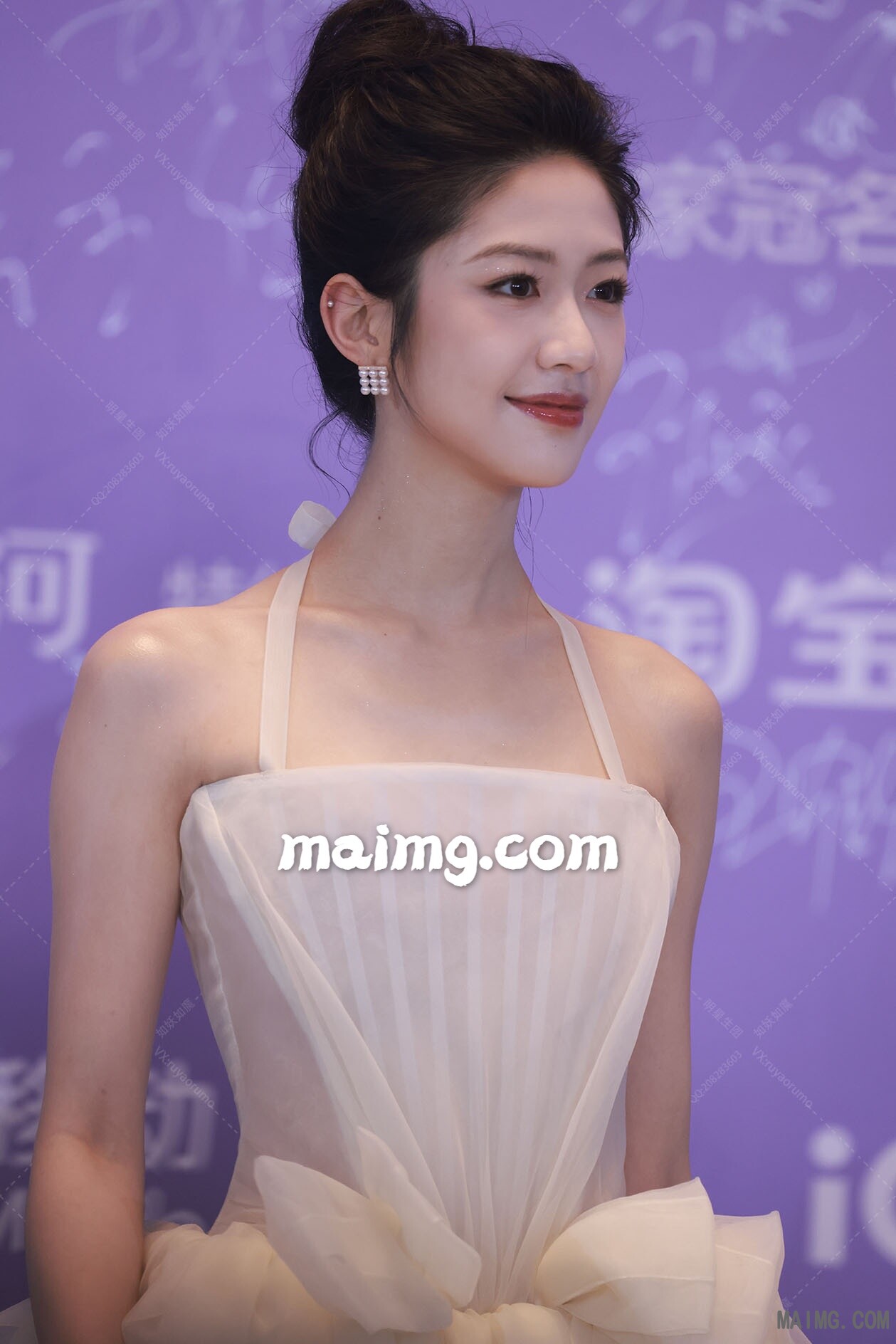 【已出】向涵之 爱奇艺尖叫夜红毯