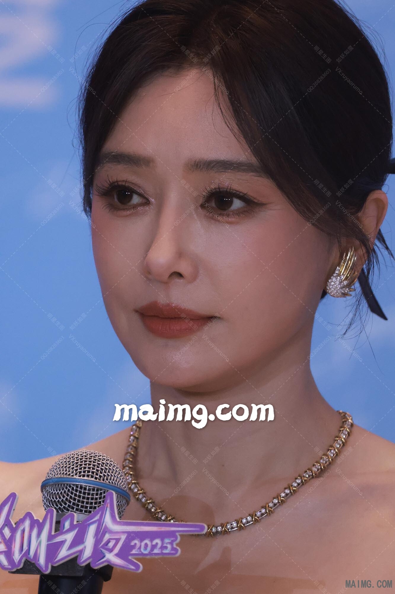 【已出】秦岚 爱奇艺尖叫夜红毯