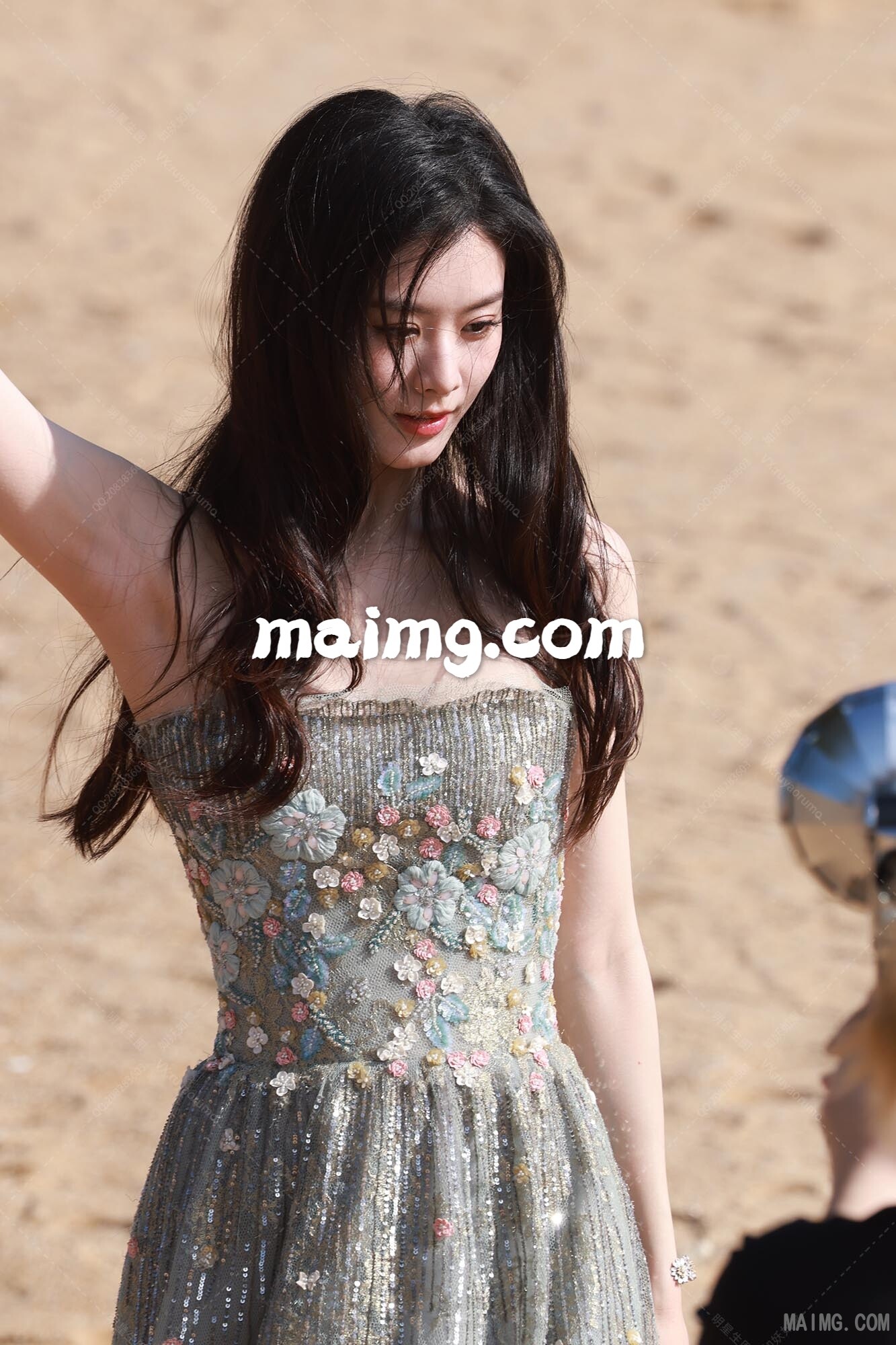  赵夕汐 海滩外拍