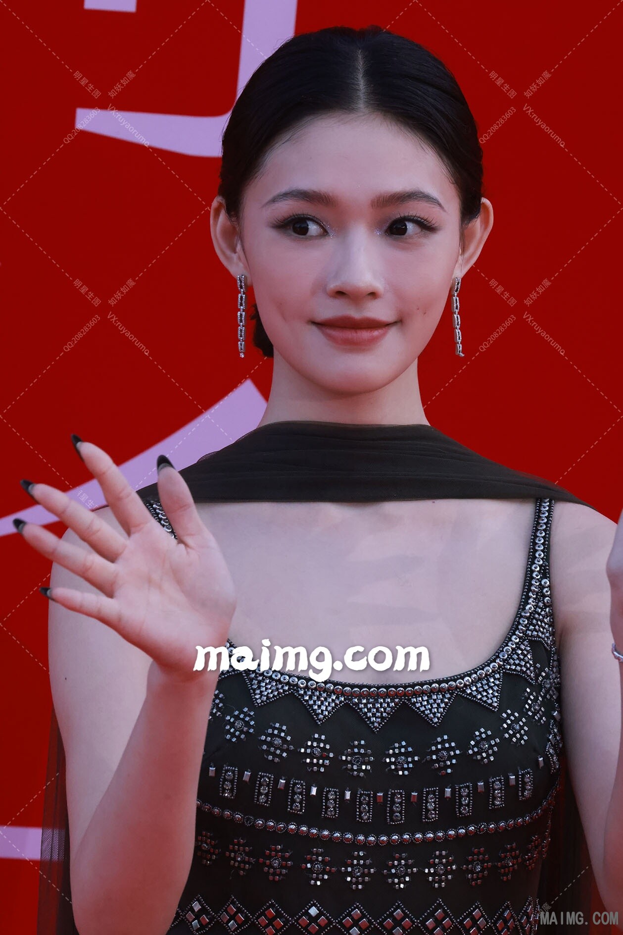 林允 栩栩华生红毯