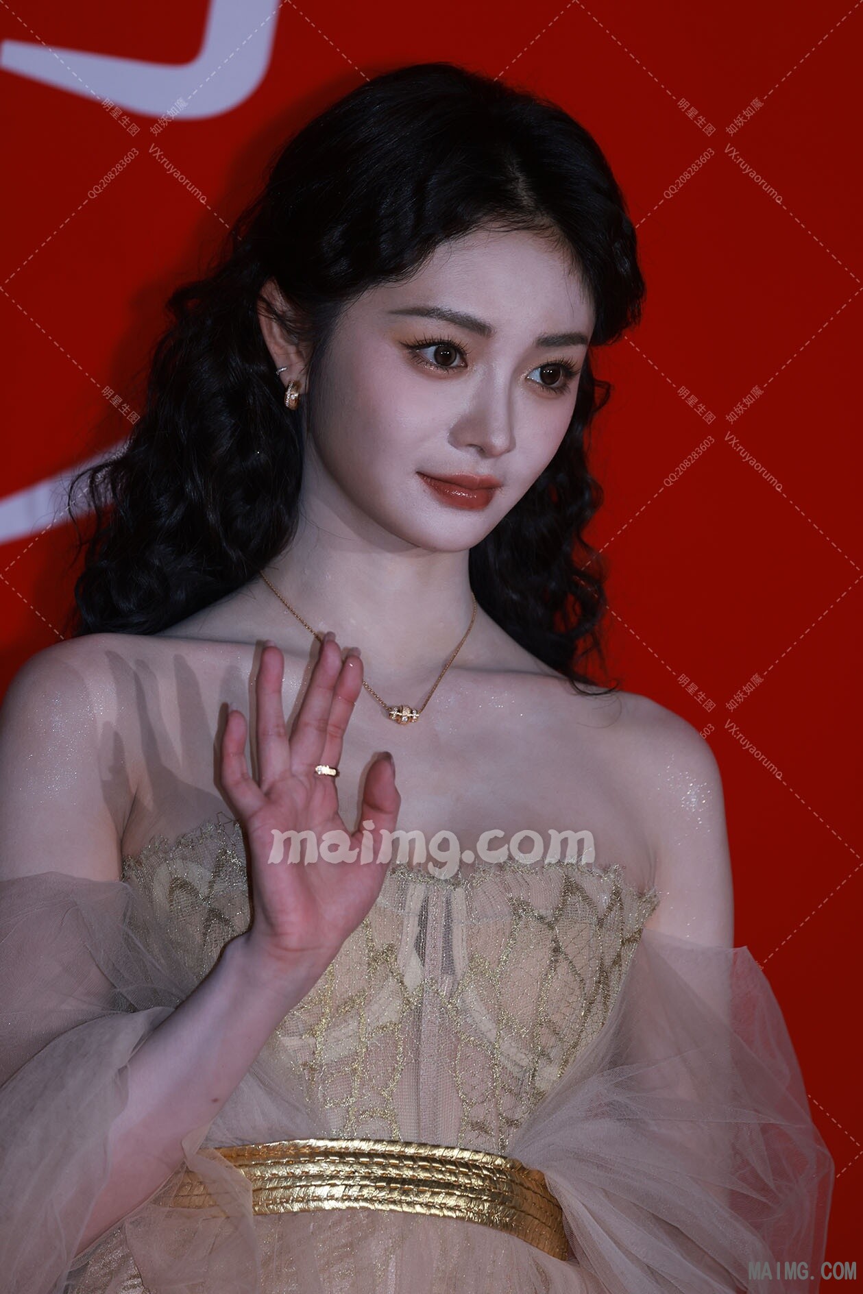 周洁琼 栩栩华生红毯