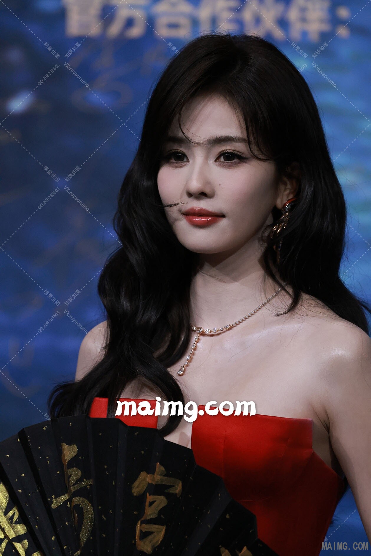 白鹿 微博之夜红毯