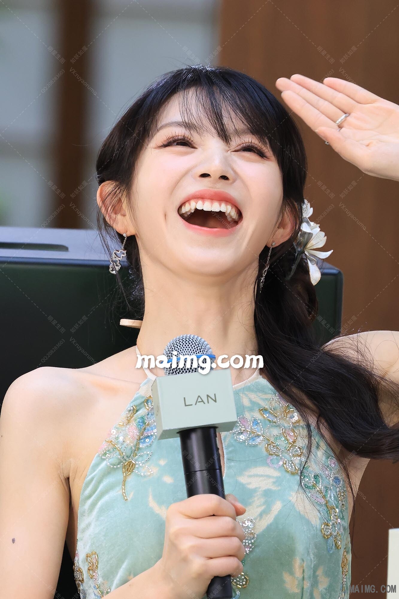 【已出】田曦薇 LAN 兰精华油代言人 双机位