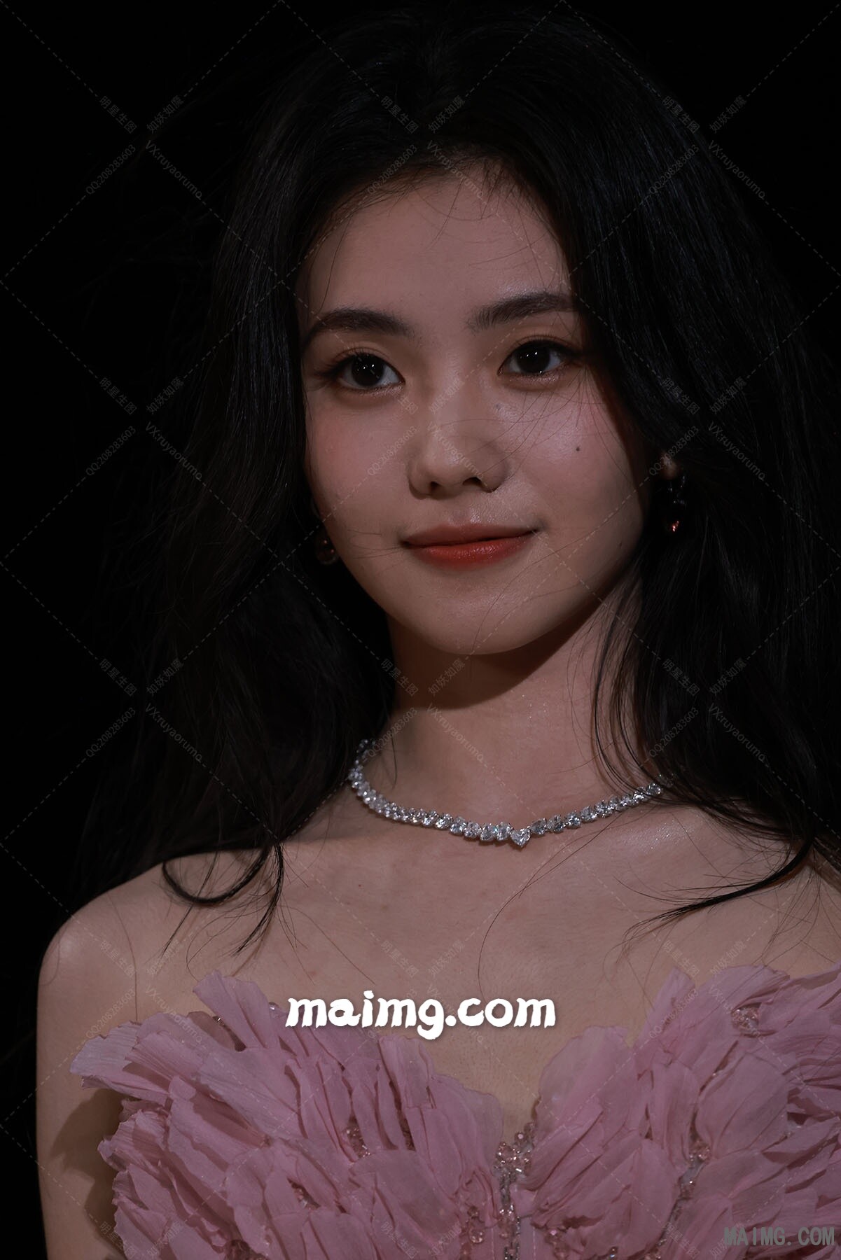 【已出】刘浩存 嘉人时尚风格之夜红毯 