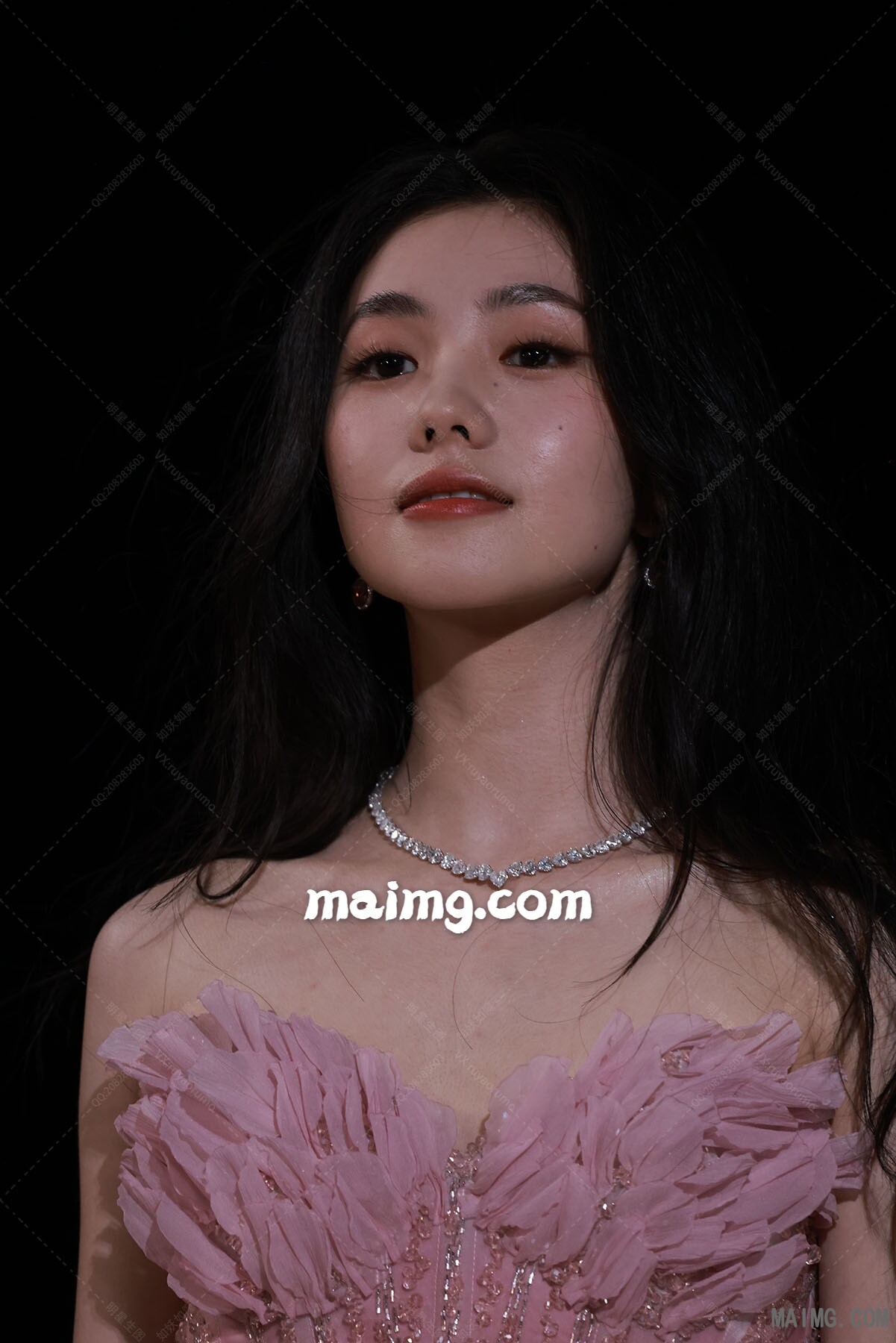 【已出】刘浩存 嘉人时尚风格之夜红毯 