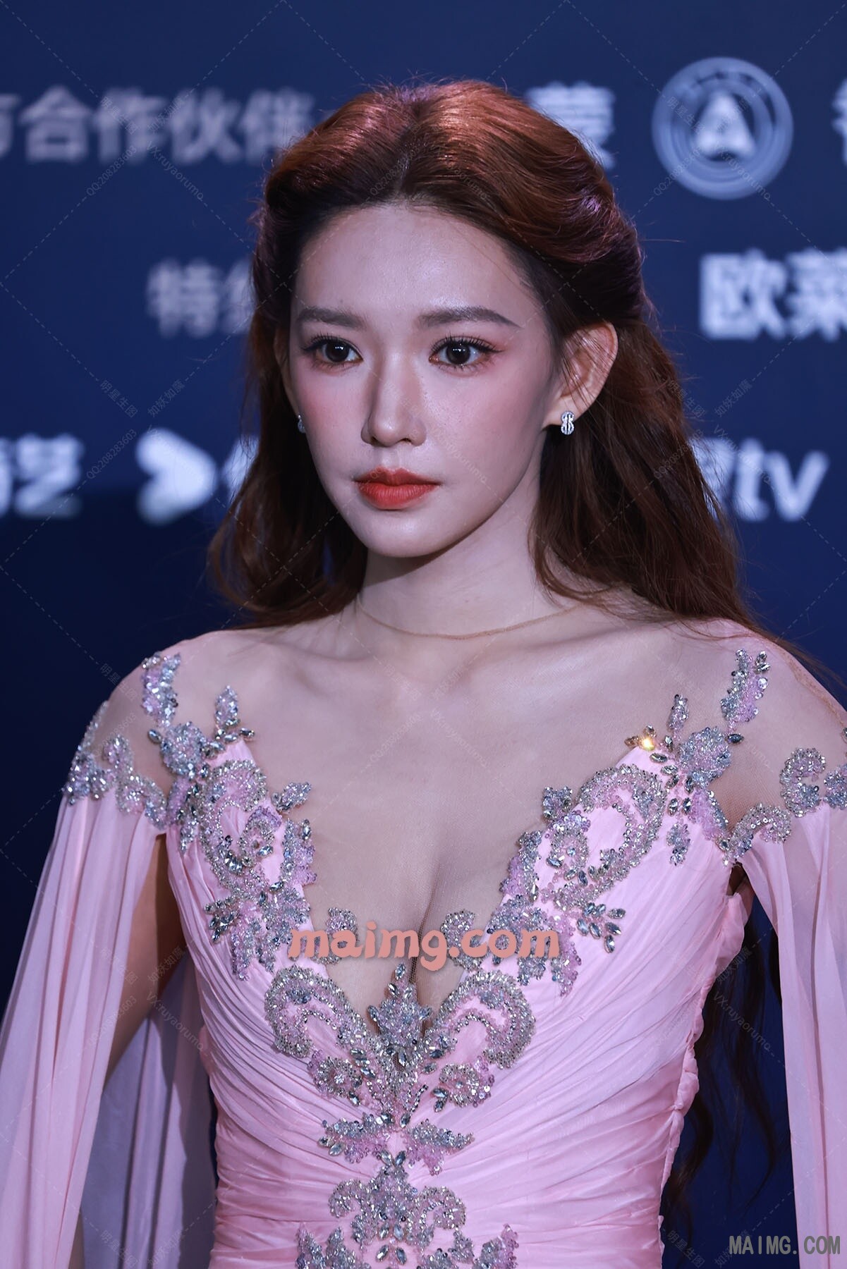 【已出】程潇微博电影之夜红毯一