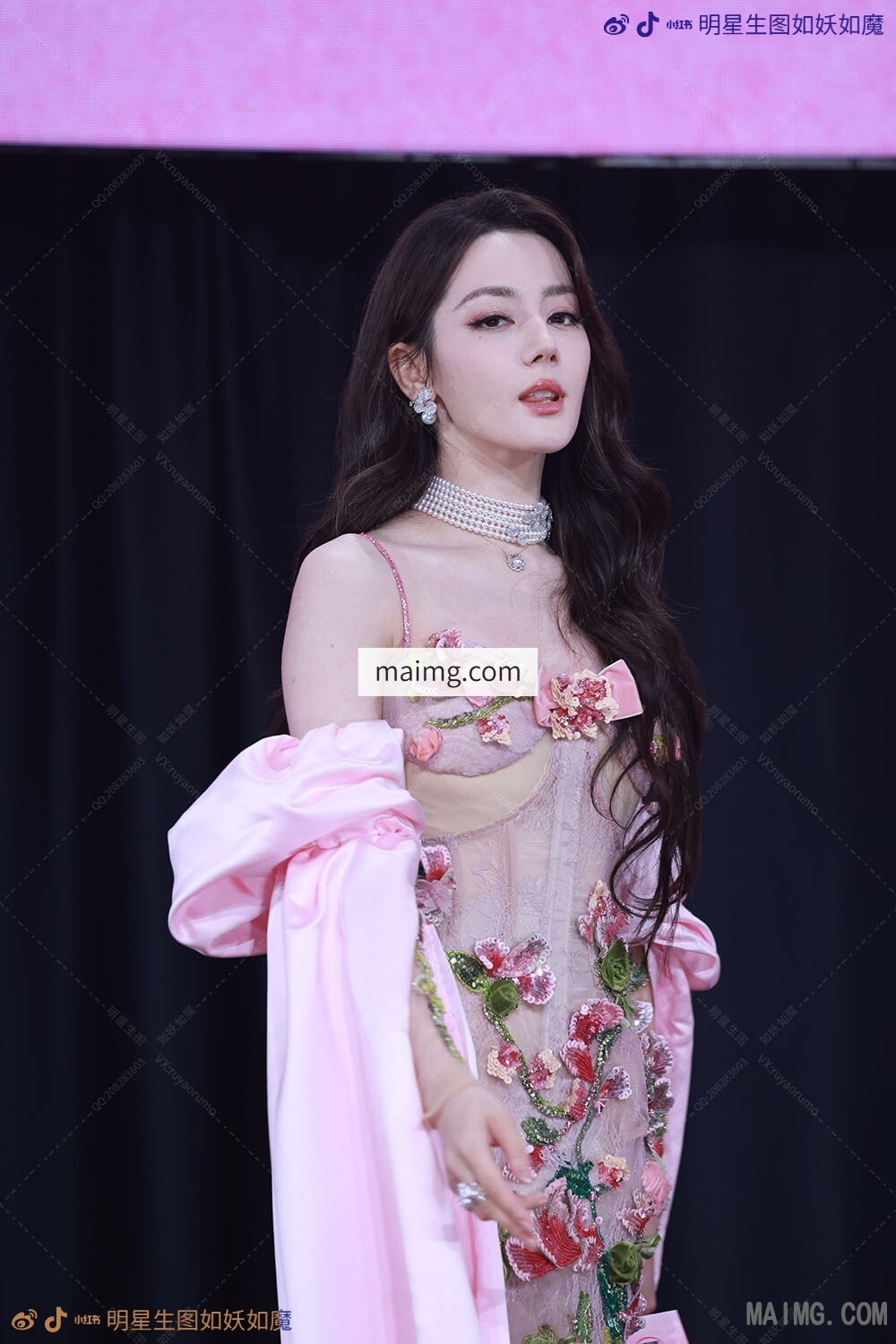如妖如魔预览_watermarked.jpg